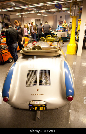 1955 Porsche 550 RSK Spyder, l'un des 90 voitures construites dans la collection Mallya cet exemple est les tâches d'état d'origine avec tous les Banque D'Images