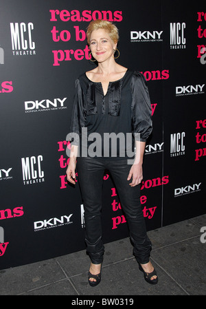 Raisons d'être jolie Soirée d'ouverture à Broadway Banque D'Images