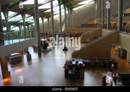 La bibliothèque d'Alexandrie (Bibliotheca Alexandrina) à Alexandria Banque D'Images