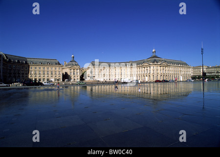 France, Bordeaux, Place de la Bourse Banque D'Images