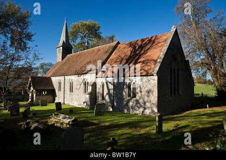 Église du village de Ashe à la source de la rivière près de Test Overton Hampshire UK Banque D'Images