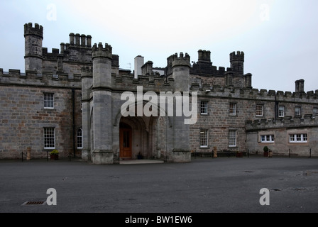 L'entrée principale Tulliallan Castle Scottish Police College Kincardine Fife Scotland UK United Kingdom Banque D'Images