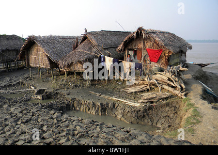 Maison traditionnelle, parc national des Sundarbans, Bangladesh Banque D'Images