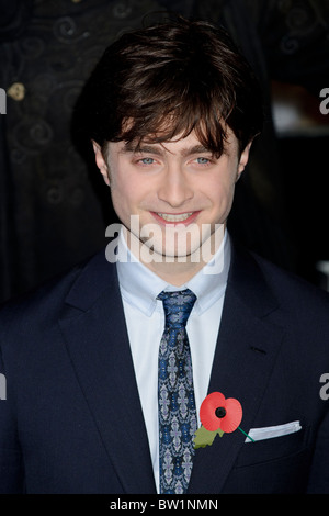 Daniel Radcliffe assiste à la première mondiale d'Harry Potter and the Deathly Hallows Part 1, Londres, 11 novembre 2010. Banque D'Images