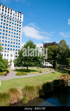 Place de la Cathédrale,Christchurch, La Vieille Ville,Architecture,Arts Centre, exposition d'œuvres d'art, des tramways,B&B's, Canterbury, île du sud, Nouvelle-Zélande Banque D'Images