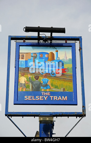 Inscrivez-vous pour le Public House Le tramway Selsey, Chichester Banque D'Images