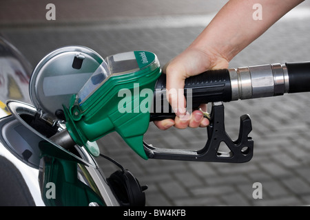 L'augmentation des coûts du carburant Banque D'Images