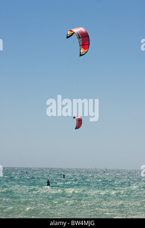 Photos de kite surf à Shoreham en Angleterre en juillet 2010 par Christopher Holt Banque D'Images