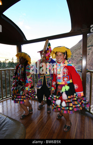 Voyage en train de Puno à Cusco, Pérou, Amérique du Sud. Banque D'Images