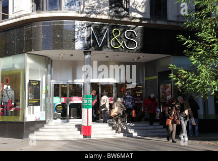 Un magasin M&S à Nottingham, Angleterre, Royaume-Uni Banque D'Images