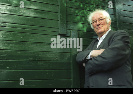 Auteur irlandais, écrivain, conférencier et le poète Seamus Heaney. Lauréat du Prix Nobel de littérature. Banque D'Images