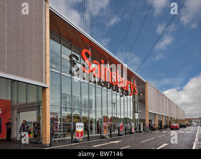 En magasin Sainsburys, Crayford de Londres. Banque D'Images