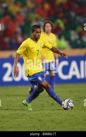 Alex Teixeira du Brésil en action pendant la Coupe du Monde U-20 de la FIFA finale contre le Ghana le 16 octobre 2009 Banque D'Images