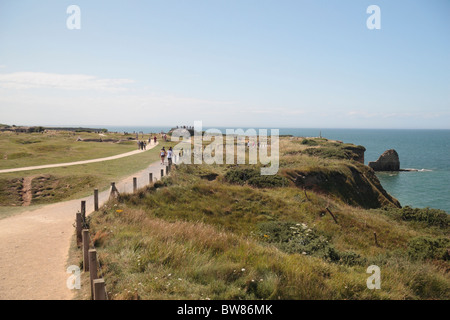 Vue sur la Pointe du Hoc, une partie du site d'Omaha Beach, Normandie, France. Banque D'Images