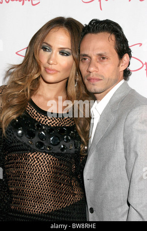 Jennifer Lopez "Como Ama Una Mujer' Album Release Party de langue espagnole Banque D'Images