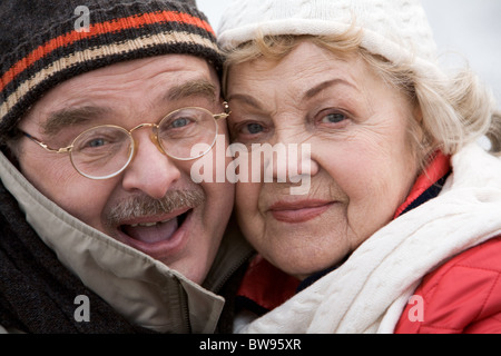 Image de mari et femme mature à la caméra à l'heureux Banque D'Images