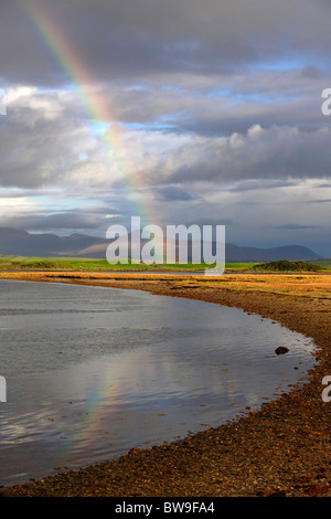 Arc-en-ciel sur la baie de Clew, County Mayo Irlande Banque D'Images