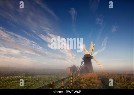 Herringfleet Smock Mill, Suffolk, UK Banque D'Images