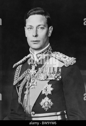Portrait photo c1940s de George VI (1895 - 1952) - Roi du Royaume-Uni à partir du 11 décembre 1936 jusqu'à sa mort en 1952. Banque D'Images