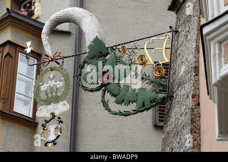 Autriche Tyrol Tyrol Hall Hotel sign Banque D'Images