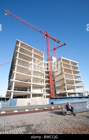 Les locaux abandonnés du nouveau siège de l'Anglo Irish Bank à Spencer Dock, Dublin, Irlande. Photo:Jeff Gilbert Banque D'Images