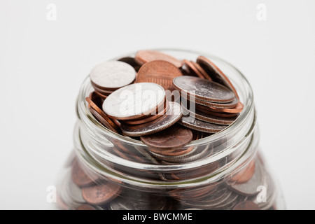 États-unis, Illinois, Metamora, Studio shot of American coins in jar Banque D'Images