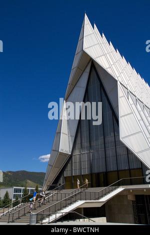 Des cadets de la chapelle à l'Air Force Academy de Colorado Springs, Colorado, États-Unis. Banque D'Images