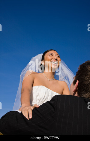 États-unis, Illinois, Metamora, couple embracing Banque D'Images