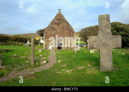 Kilmalkedar church (12ème siècle), la péninsule de Dingle, comté de Kerry, Irlande Banque D'Images