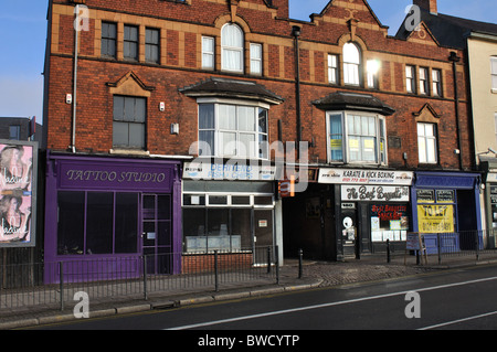 Boutiques dans Deritend Digbeth, High Street, Birmingham, England, UK Banque D'Images