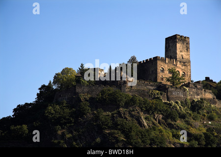 Burg Gutenfels, haut au-dessus de la ville de Kaub, sur le Rhin, Allemagne Banque D'Images