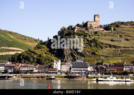 Château Gutenfels, haut au-dessus de la ville de Kaub, sur le Rhin, Allemagne Banque D'Images