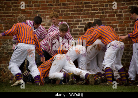 Collège d'Eton Wall Game 2010. Banque D'Images
