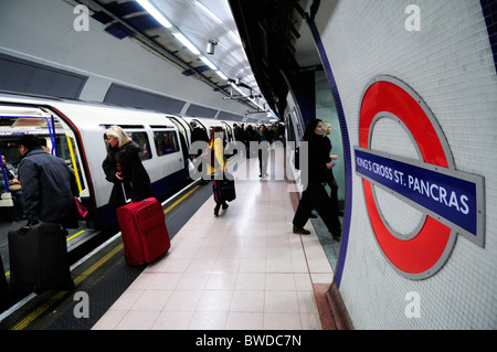 Kings Cross St Pancras Underground Tube Station, London, England, UK Banque D'Images