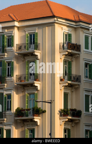 Bâtiment récemment rénové dans le centre-ville, village Saifi, Beyrouth, Liban. Banque D'Images