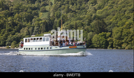 LADY WAKEFIELD VOILE LAC ULLSWATER CUMBRIA LAKE DISTRICT ANGLETERRE ANGLETERRE CUMBRIA LAKE ULLSWATER CUMBRIA 16 Août 2010 Banque D'Images