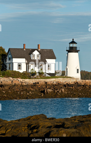 Perspective Harbour Light, Prospect Harbor Point, port d'hiver, Maine, USA Banque D'Images