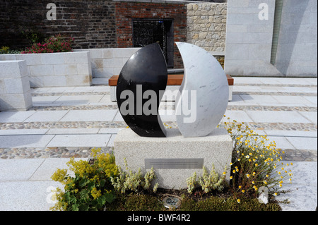 Garda Siochana Memorial Garden dans les jardins du château de Dublin, Dublin, Irlande Banque D'Images