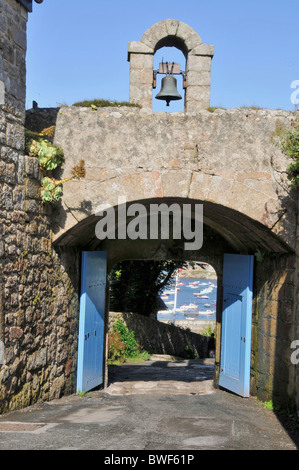 L'ancien château mur et porte principale au Garrison castle maintenant un hôtel à Hugh Town, ST.MARY'S, à l'île de Scilly, Angleterre Banque D'Images