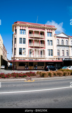 La basilique Sainte-Marie, la Banque Corner, Magasins,Hôtels,Théâtre, Invercargill, île du Sud, Nouvelle-Zélande Banque D'Images