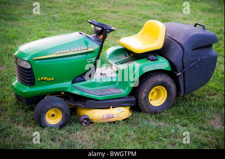 John Deere LTR166 tondeuse Banque D'Images