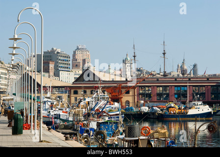 Bord de l'eau, l'ancien port, Porto Antico, Genova (Gênes), ligurie, italie Banque D'Images