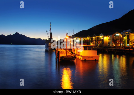 Nuit à Queenstown Nouvelle Zelande Banque D'Images