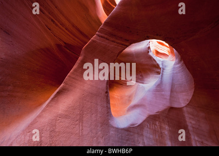 Peek-a-boo Slot Canyon, trou dans le Rock Road, Grand Staircase-Escalante National Monument, Utah, USA Banque D'Images