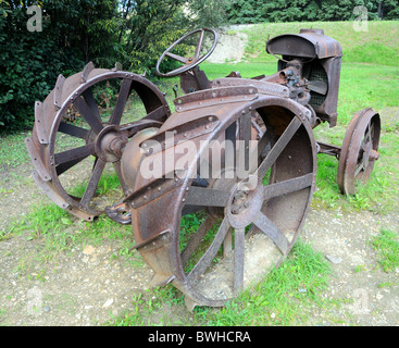 Vintage Tracteur agricole Banque D'Images