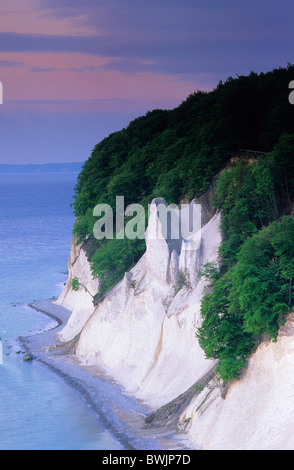 L'Europe, l'Allemagne, Mecklembourg-Poméranie-Occidentale, l'île de Rügen, Wissower Klinken, chalk Cliffs at Parc National Jasmund Banque D'Images