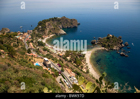 Isole Bella, plage de Taormina, province de Messine, Sicile, Italie, Europe Banque D'Images