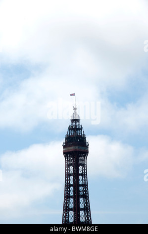 La célèbre Tour de Blackpool, sur la côte du Lancashire, dans le Nord de l'Angleterre Banque D'Images