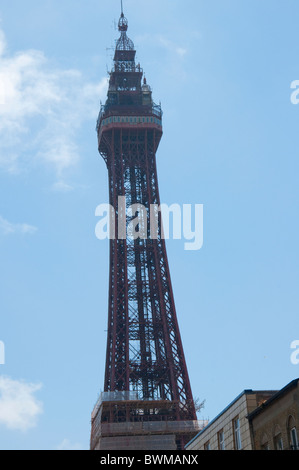 La célèbre Tour de Blackpool, sur la côte du Lancashire, dans le Nord de l'Angleterre Banque D'Images