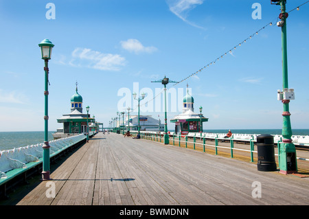 La jetée du Nord à Blackpool, sur la côte du Lancashire, dans le Nord de l'Angleterre Banque D'Images
